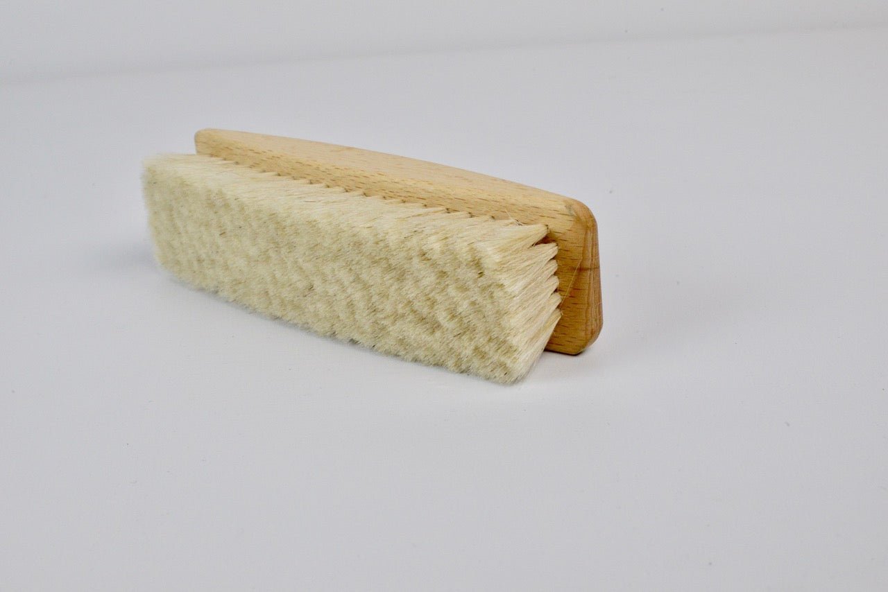 Glanzbürste mit hellem Ziegenhaar - haushaltsreinigo.shop